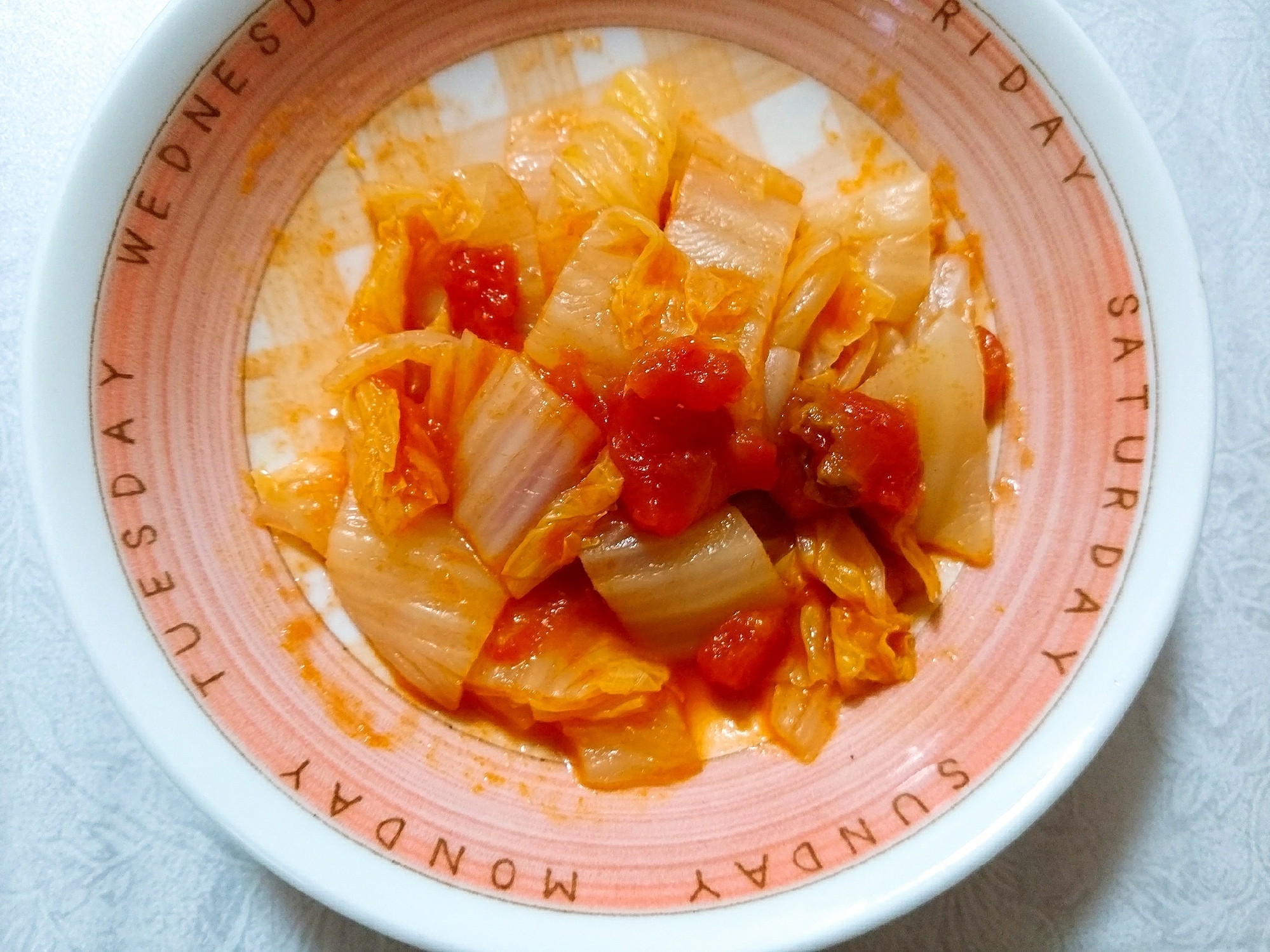 白菜とカットトマトの炒め物
