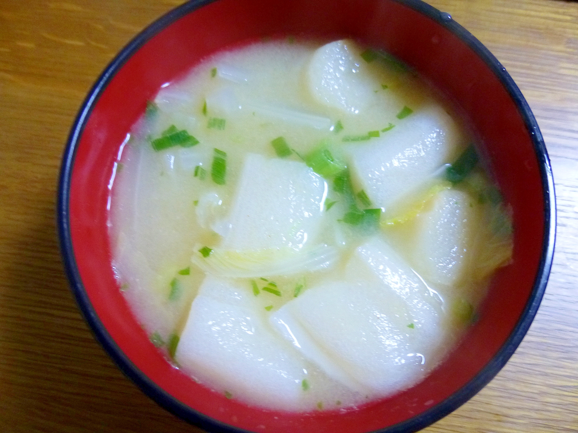 白菜と麩の味噌汁