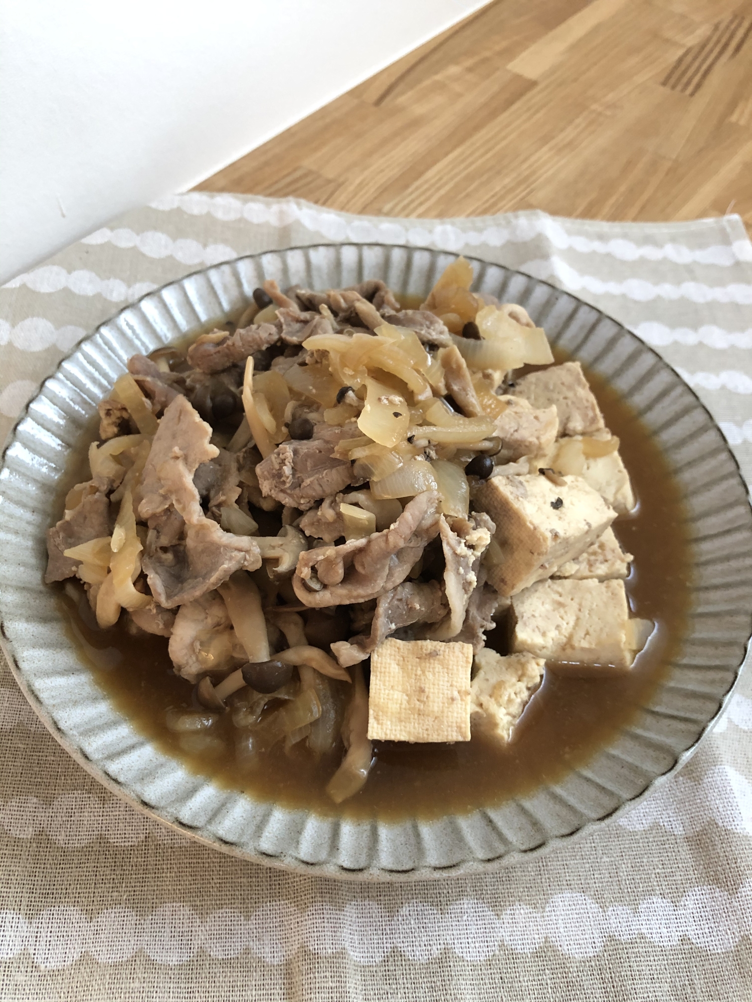 【ホットクック】醤油だけ⭐︎肉豆腐