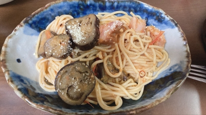 【簡単絶品♪】たっぷりナスとトマトのパスタ