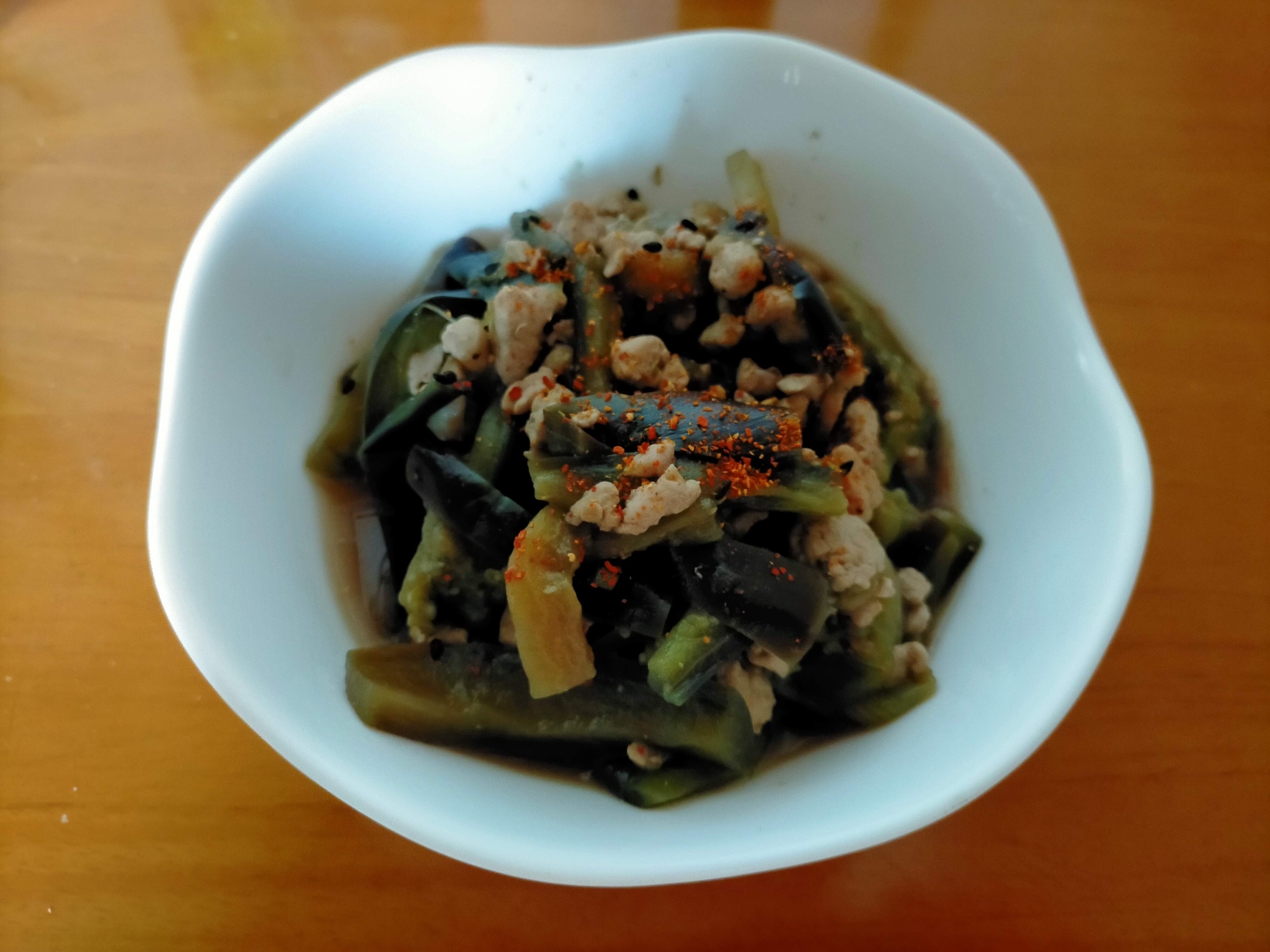 茄子と鶏ひき肉のピリ辛炒め煮