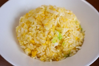 ウインナー隠れちゃいましたが…美味しいお昼ご飯になりました。