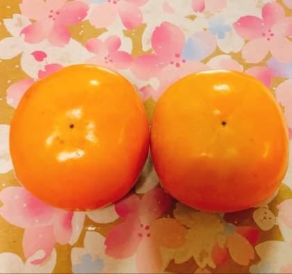 柿を甘く食べる見分け方（熟しすぎた柿活用法）