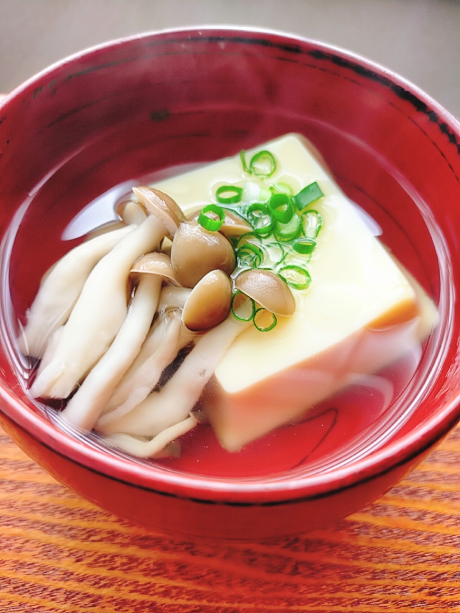 黄金比☆☆☆玉子豆腐としめじの吸い物