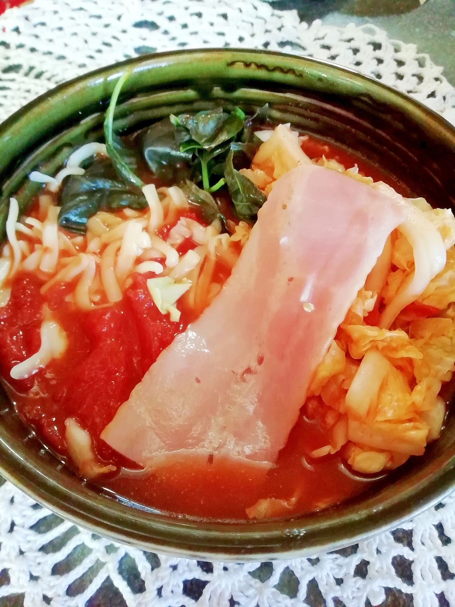 【ラーメン料理】白菜たっぷりトマト味噌ラーメン