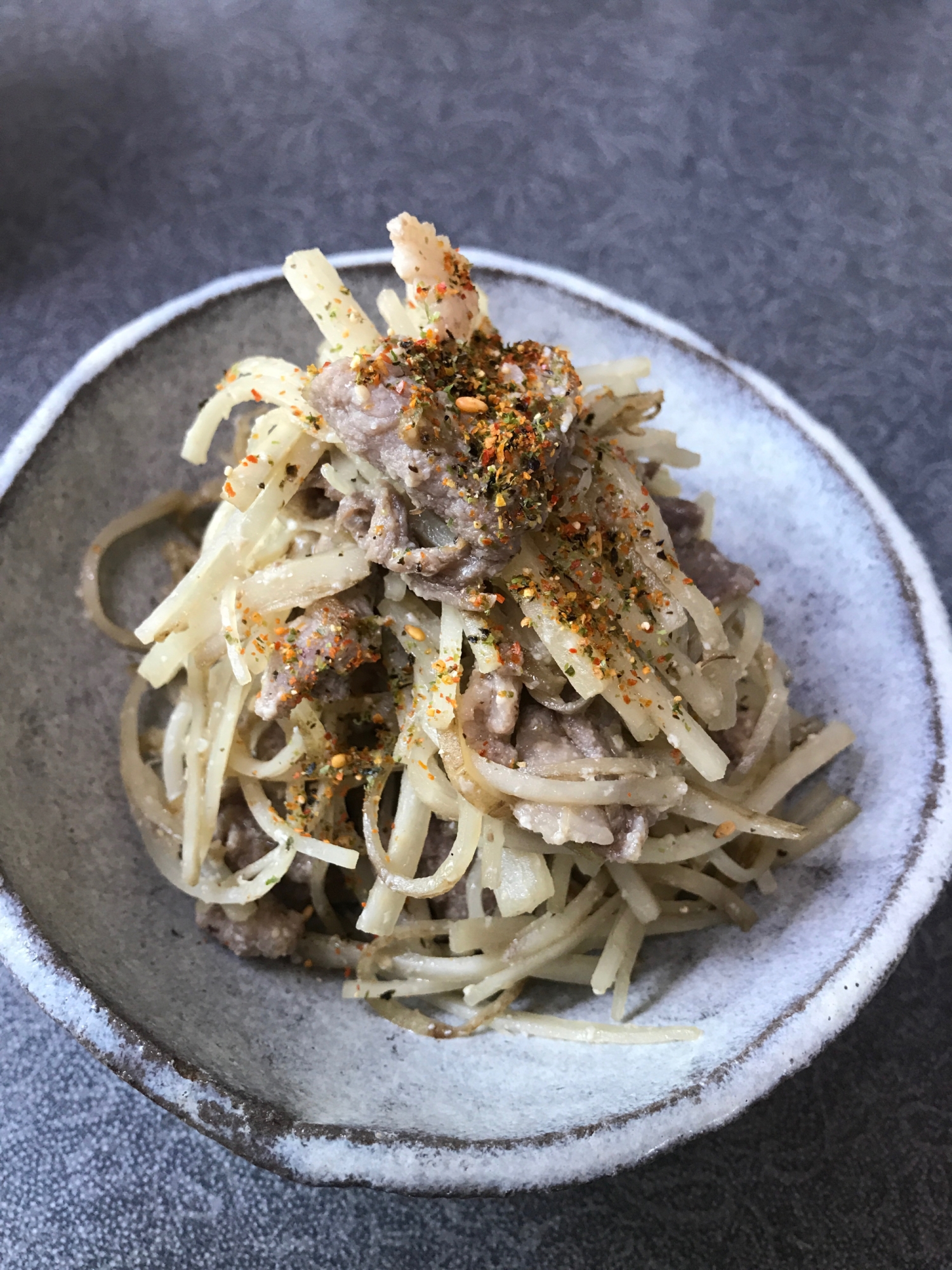 豚肉とごぼうの酒粕味噌炒め