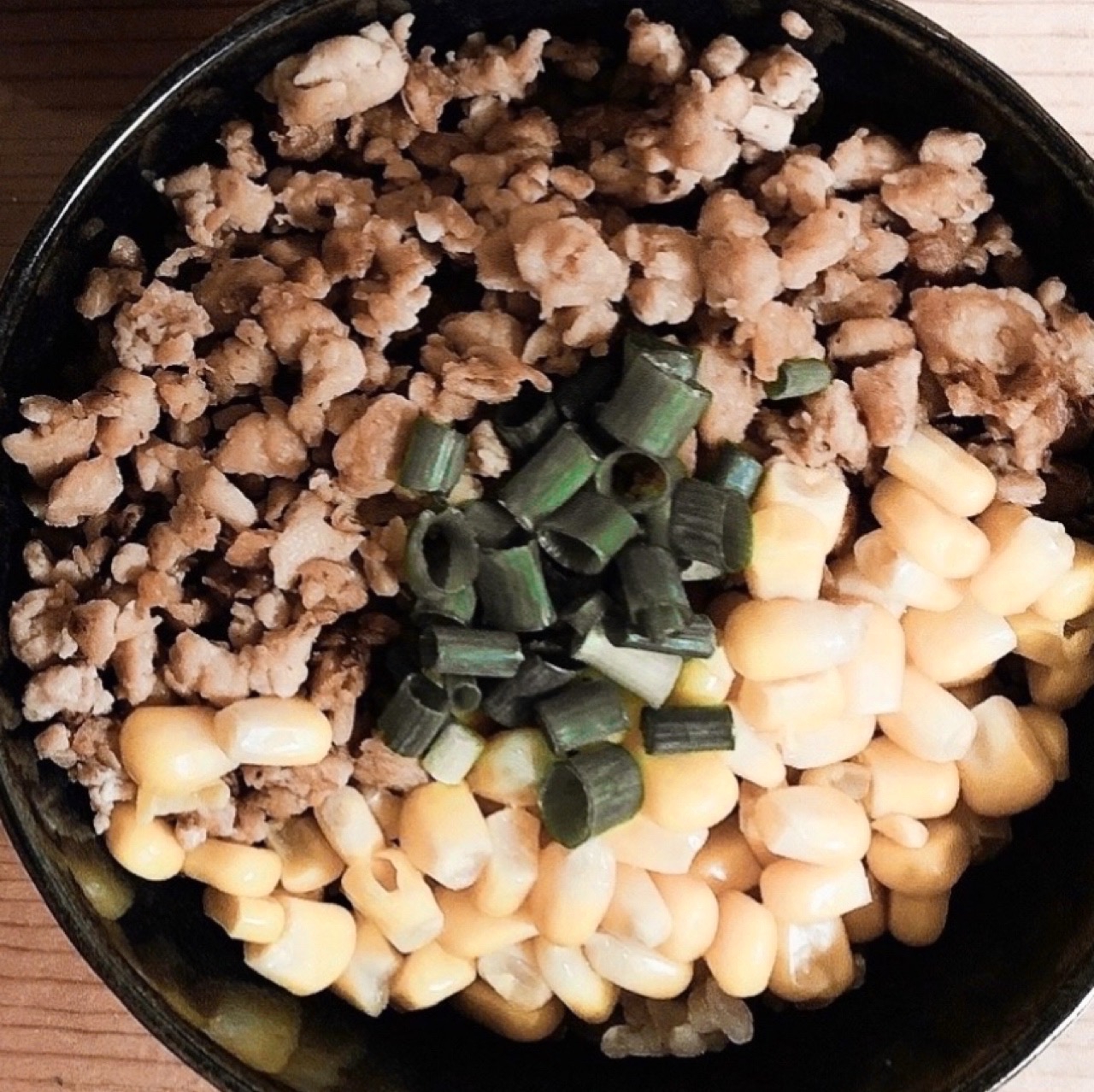 ☆豆腐とコーンの缶詰でヘルシーそぼろ丼☆