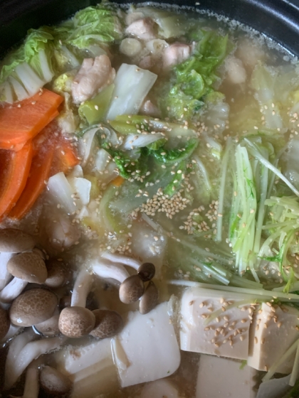 コク旨♫ゴマ豆乳鍋