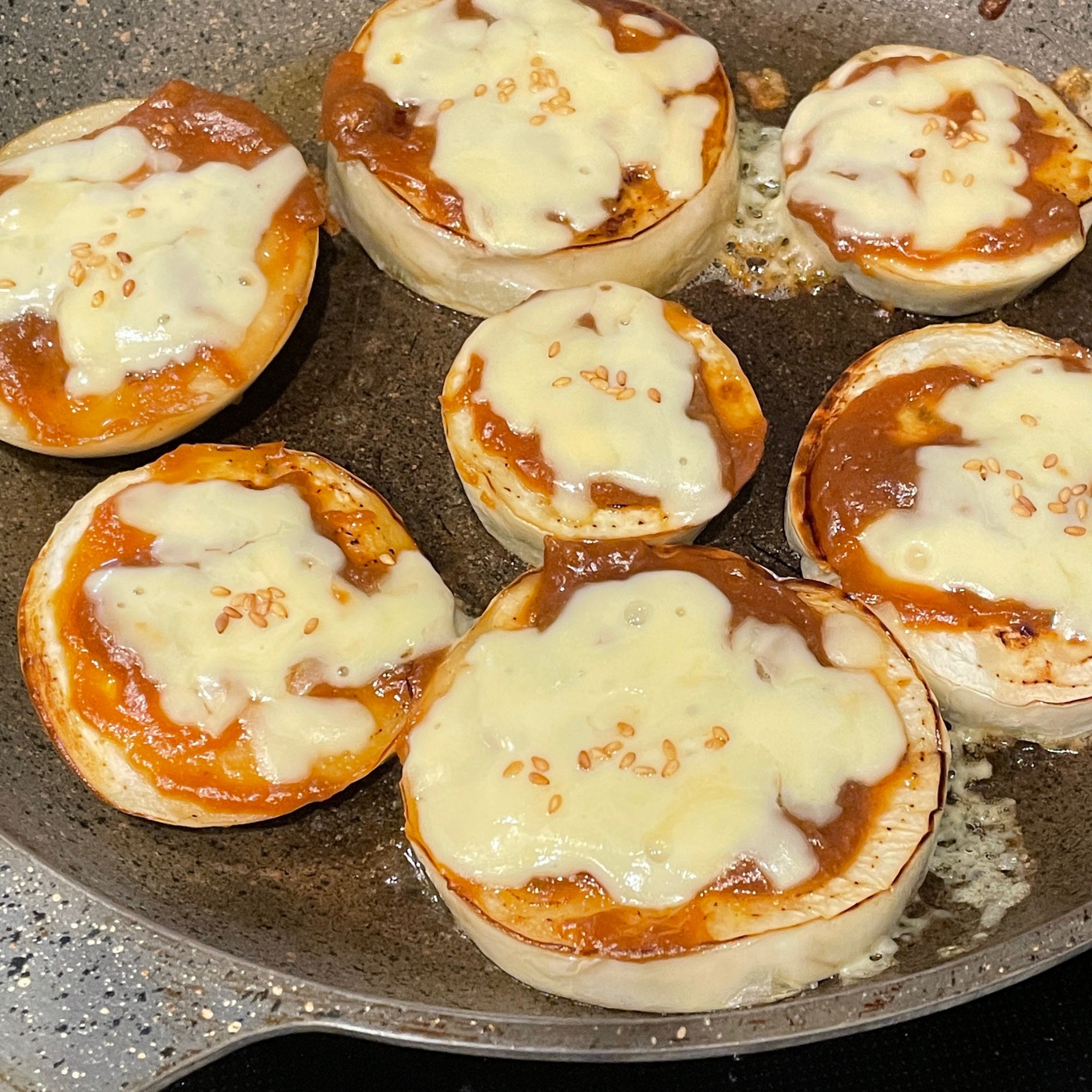 とろっとろ♡白なすのみそチーズ焼き