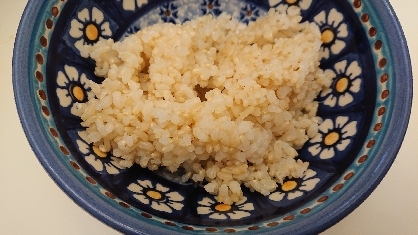こんにちは(^-^)
白米と玄米を誤って買ってしまったのですが、うまく炊けました！
柔らかくたけて美味しかったです♪
