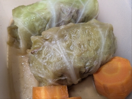 ロールキャベツ☆静かにコトコト煮込みました