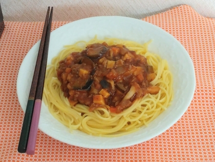 柔らか茄子のミートソーススパゲッティ