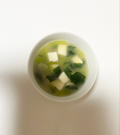 小松菜としめじ豆腐の味噌汁