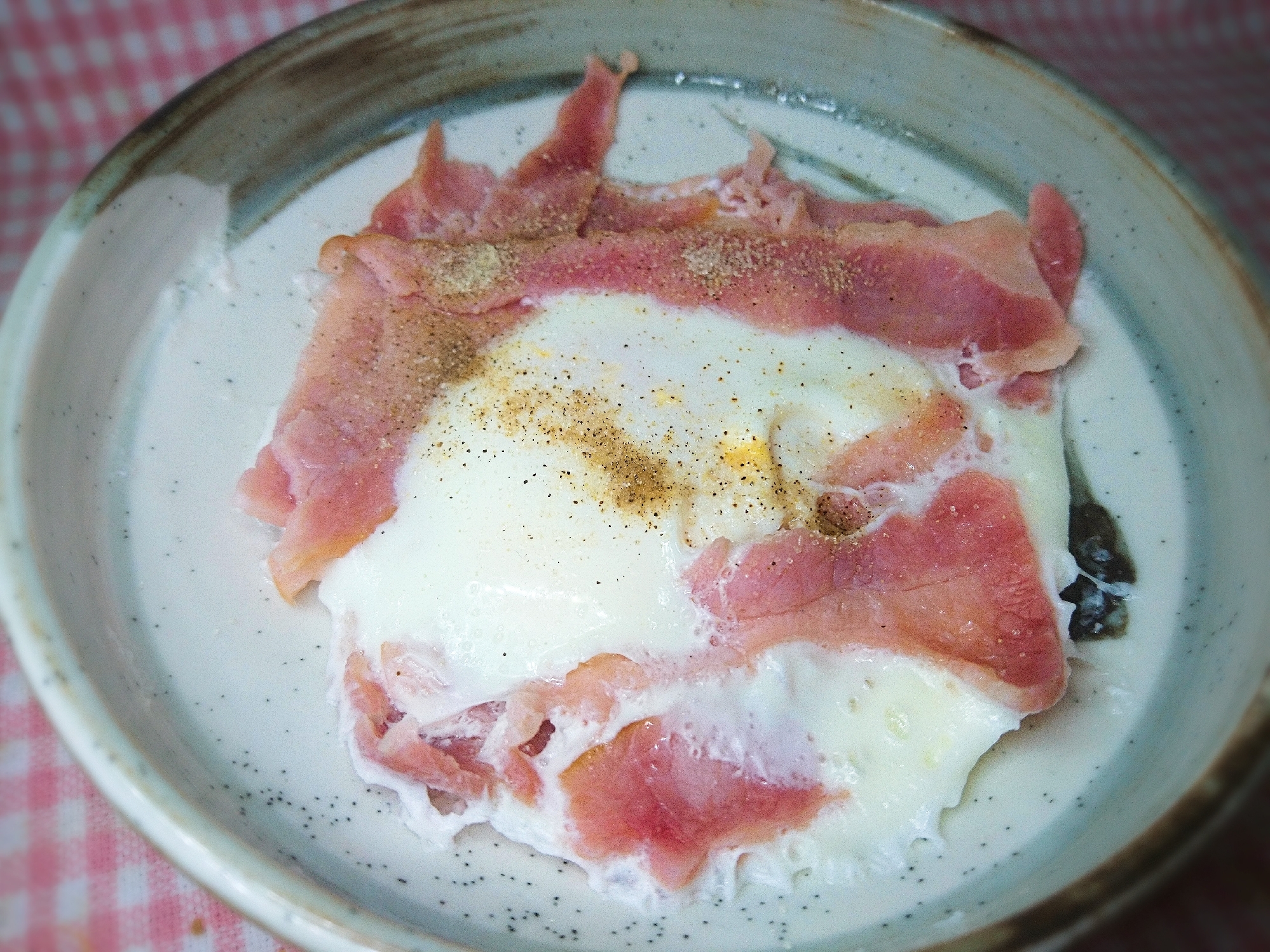 レンジでベーコンエッグ レシピ 作り方 By あやめぇ 楽天レシピ レンジでベーコンエッグ レシピ 作り方 By あやめぇ 楽天レシピ