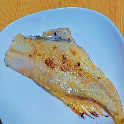 プリプリこんがり焼く赤魚の粕漬け