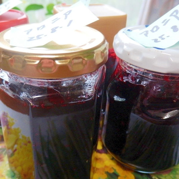 長期保存アロニアジャム 保存用瓶の煮沸 レシピ 作り方 By 夏はぜ 楽天レシピ 長期保存アロニアジャム 保存用瓶の煮沸 レシピ 作り方 By 夏はぜ 楽天レシピ