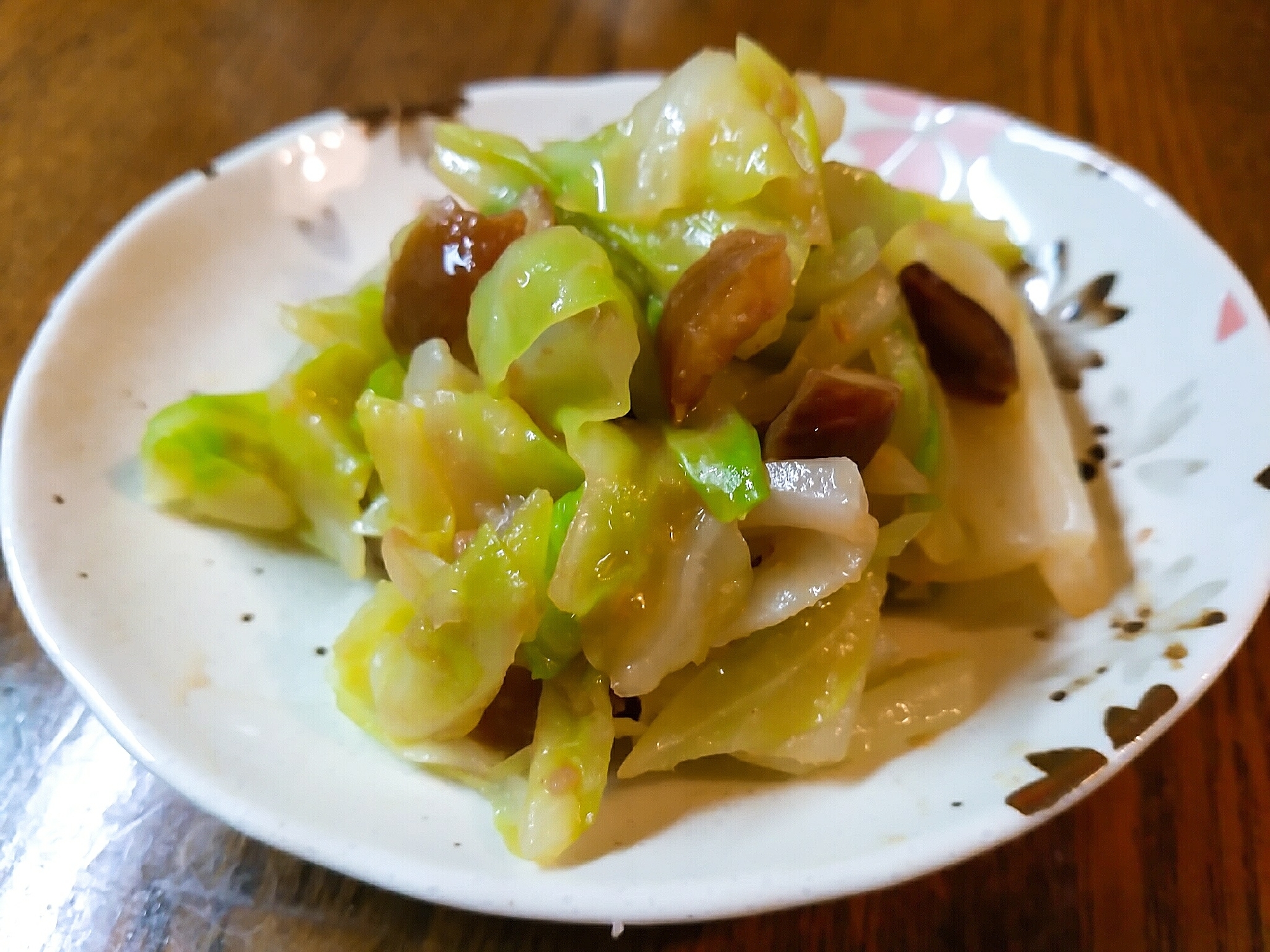 キャベツと天津甘栗の味噌和え