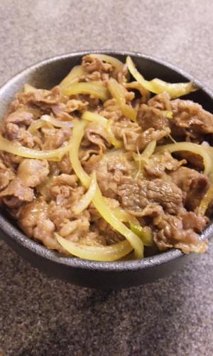 生姜が決め手！！絶品牛丼♪