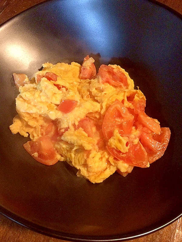 トマトと卵の中華風炒め