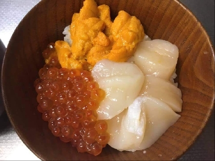 主夫がつくるウニいくら丼