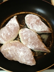 トマトと野菜のタルタルソースとカジキのムニエル レシピ 作り方 By ノンパルンパ 楽天レシピ トマトと野菜のタルタルソースとカジキのムニエル レシピ 作り方 By ノンパルンパ 楽天レシピ