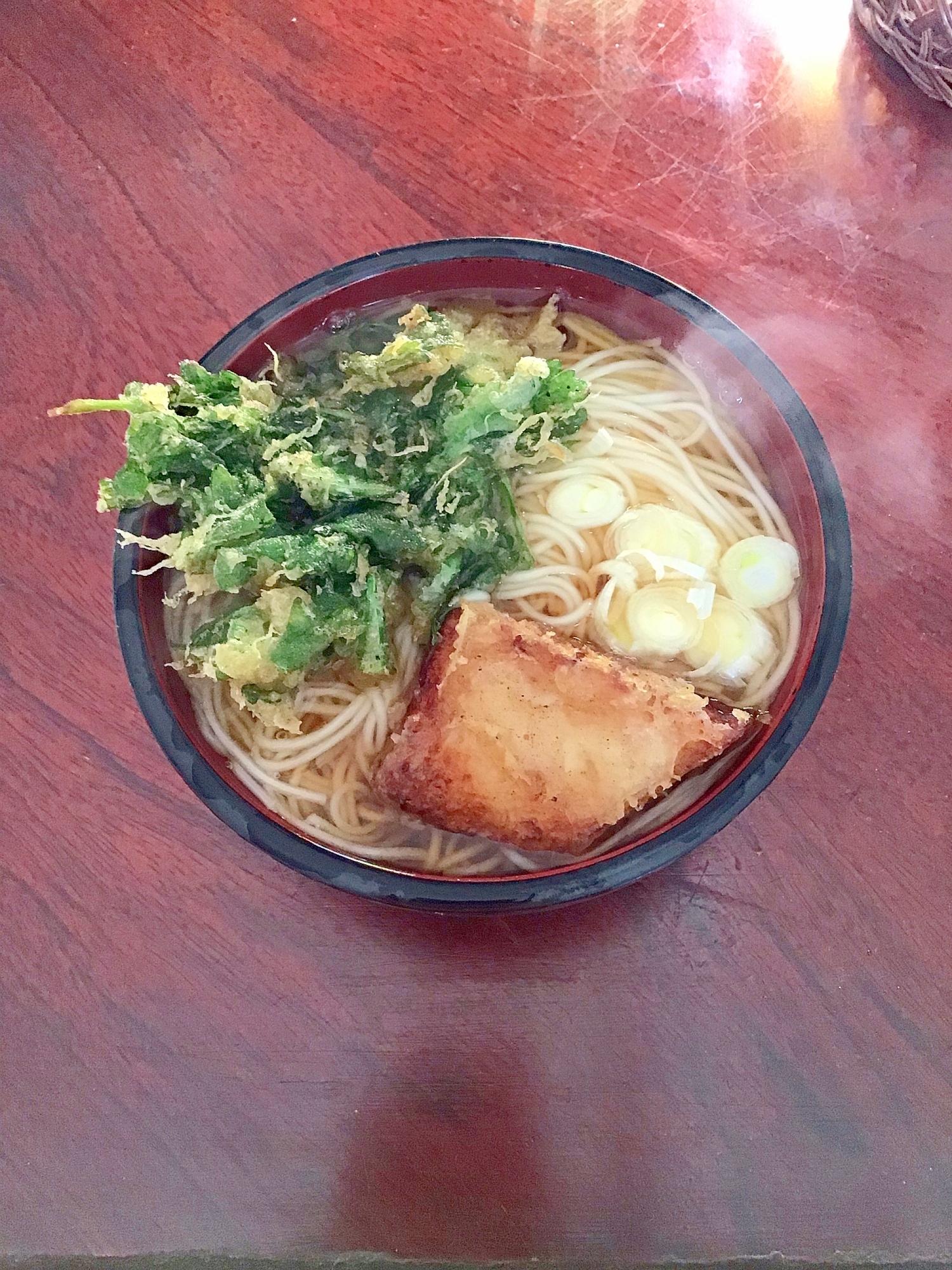 春菊の天ぷらと薩摩揚げ天の柔麺。