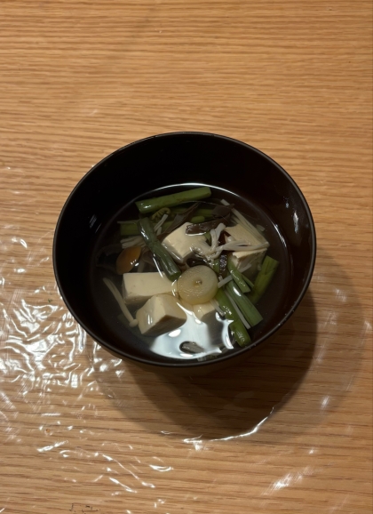 山菜と豆腐の澄まし汁