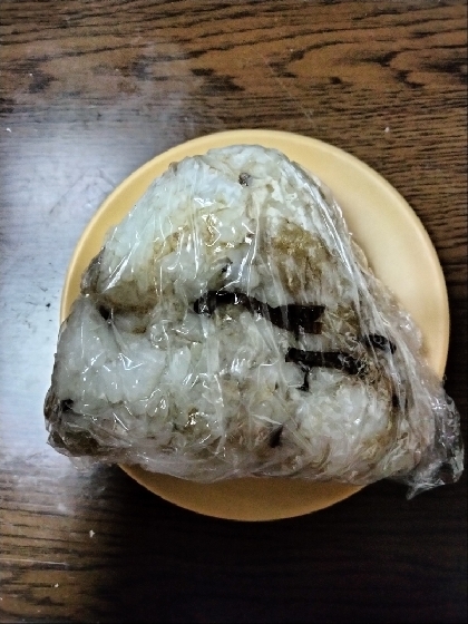 こんばんは。ツナマヨ顔出してますご(^_^;)美味しい組合せでした。レシピ有難うございました。