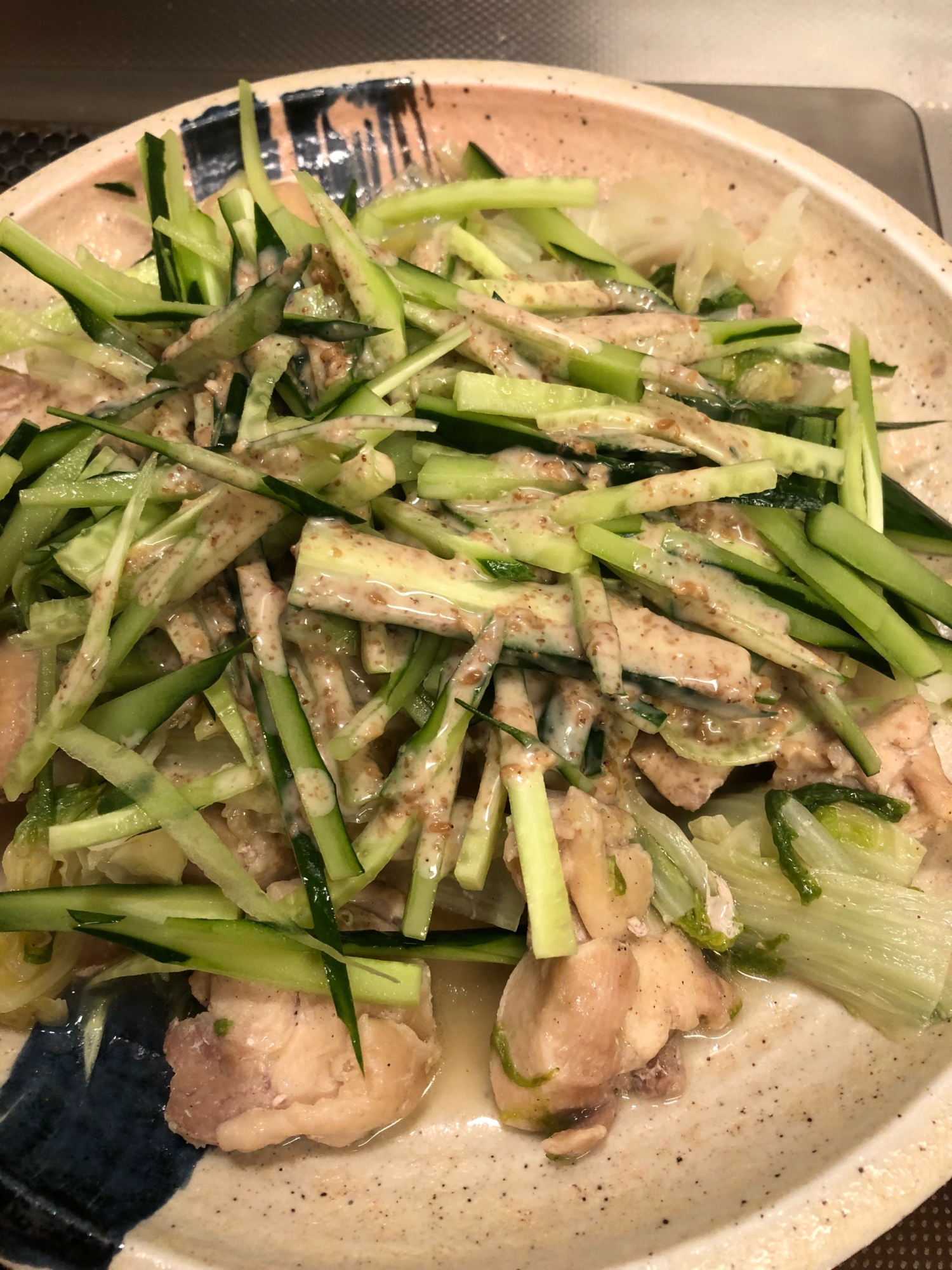 ごまドレで簡単！鶏とサントウ菜の棒棒鶏風^_^