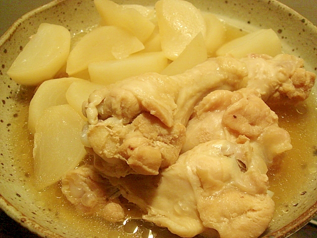 鶏手羽元と蕪の醤油煮