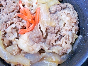 新タマネギが旨い♪　すき家風「牛丼」　