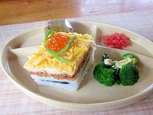 ひな祭りに簡単シーチキンで押し寿司