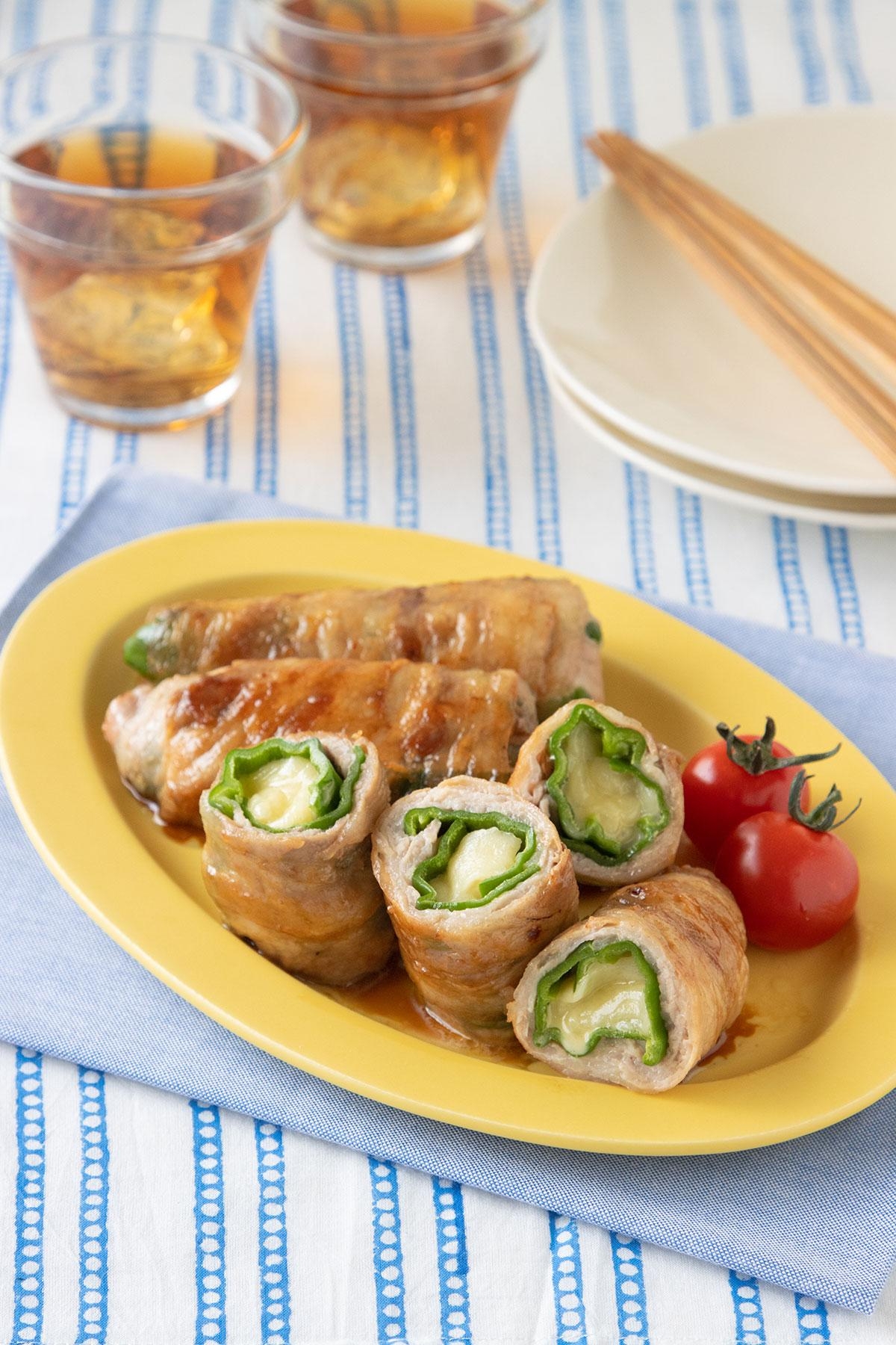 チーズとろ~り!ピーマンの甘辛肉巻き