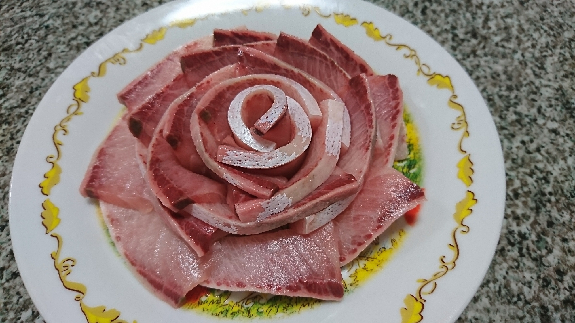 ブリの花 簡単デコお刺身 レシピ 作り方 By 五十嵐 乱 楽天レシピ ブリの花 簡単デコお刺身 レシピ 作り方 By 五十嵐 乱 楽天レシピ