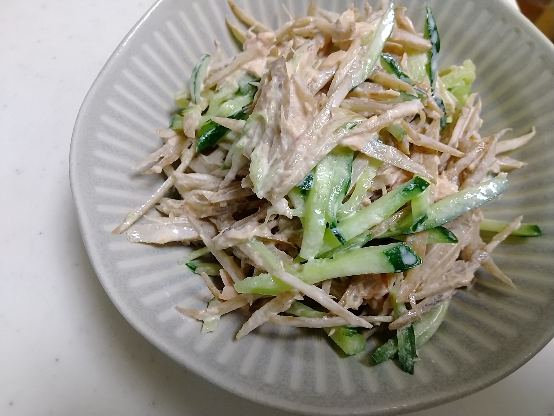 ごぼうときゅうりのツナマヨサラダ