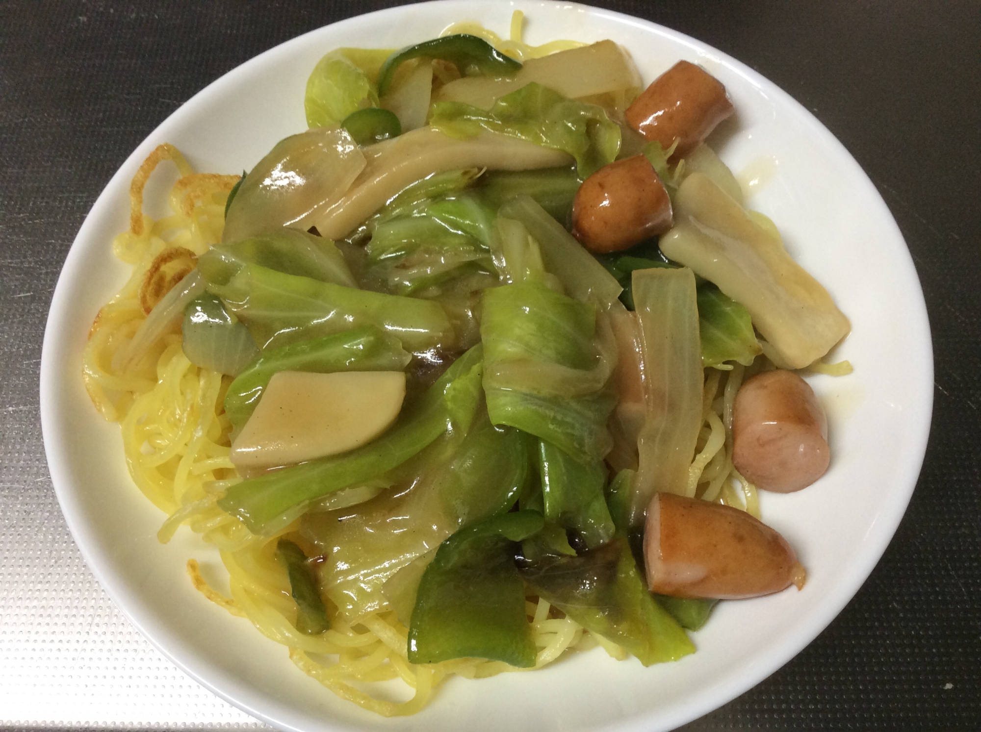たっぷり野菜あんかけの焼き麺そば(焼そば)