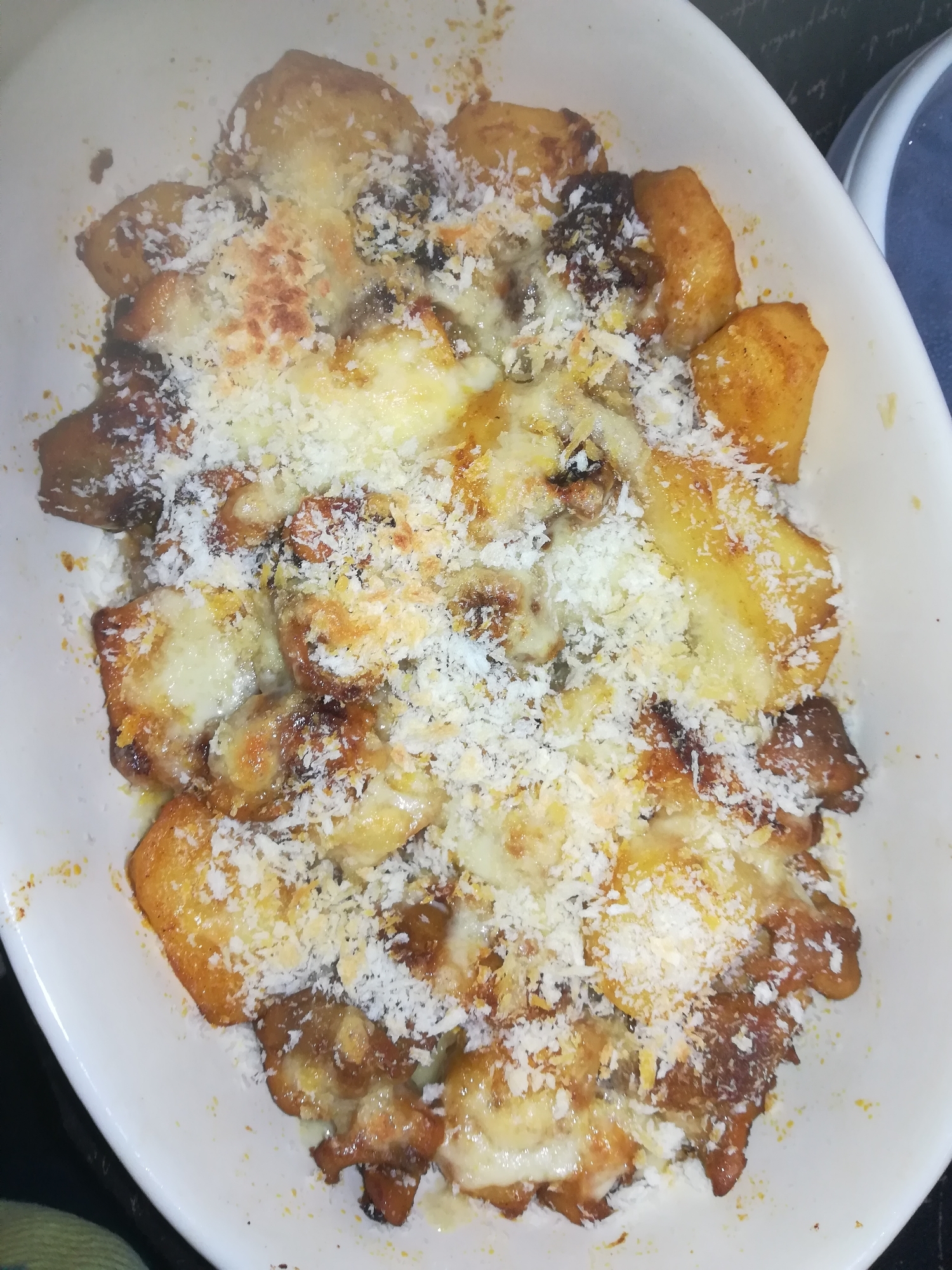 鳥とジャガイモのカレー炒めリメイク パン粉チーズ焼