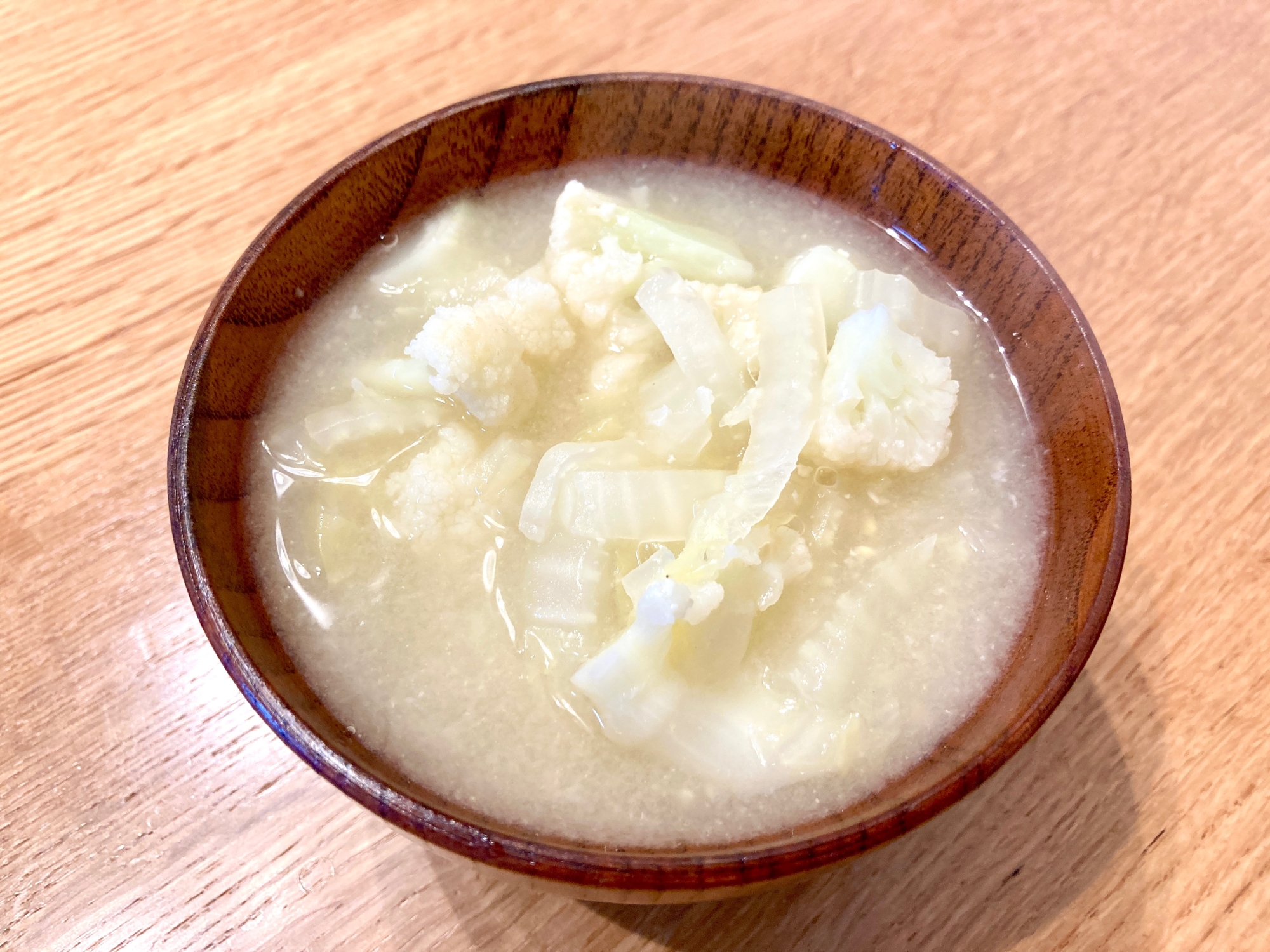 冬野菜☆カリフラワーと白菜の味噌汁