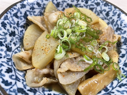 生姜が香る豚バラ大根♪