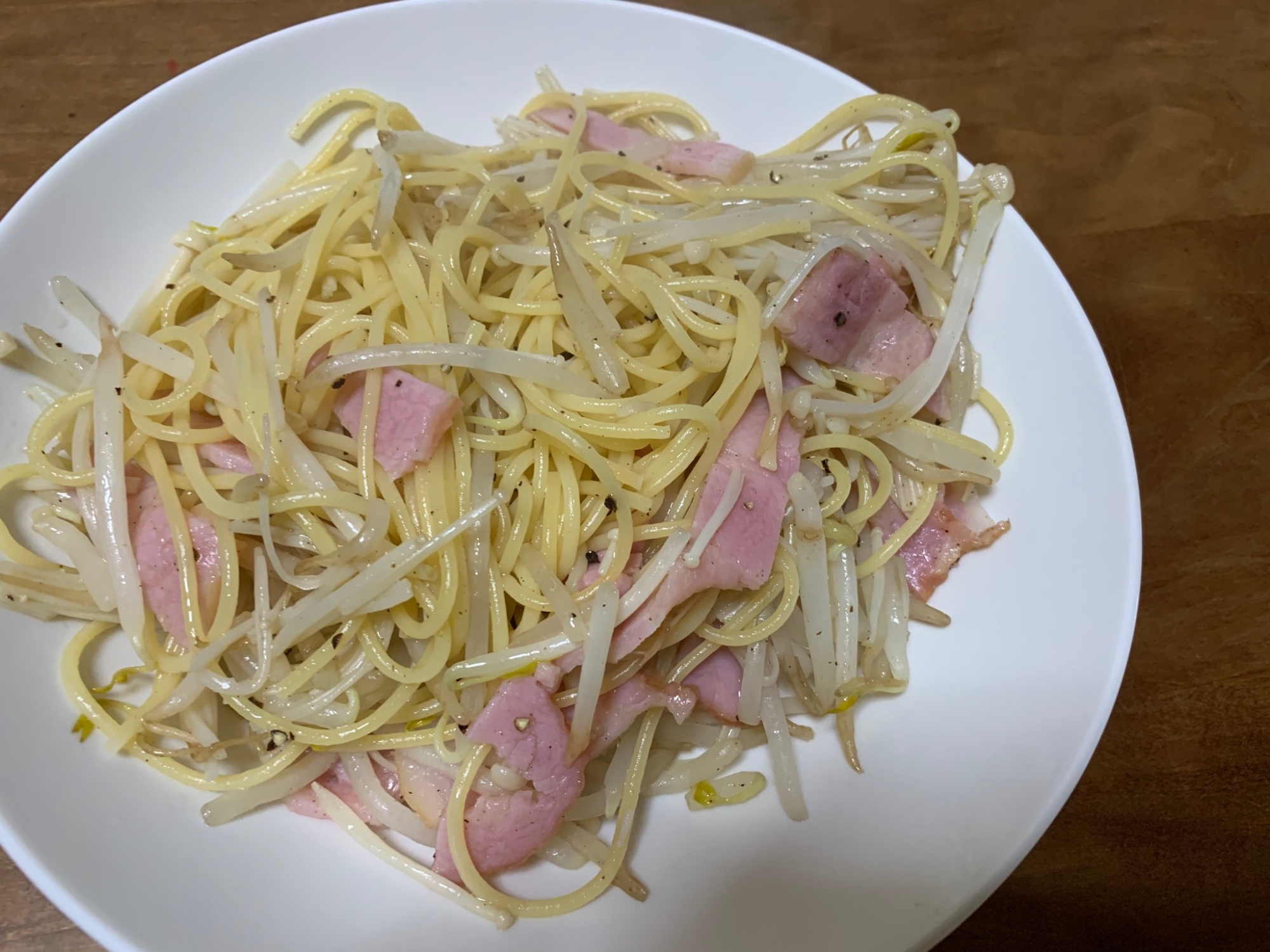 もやしベーコンえのきの塩パスタ レシピ 作り方 By Yabazo 楽天レシピ