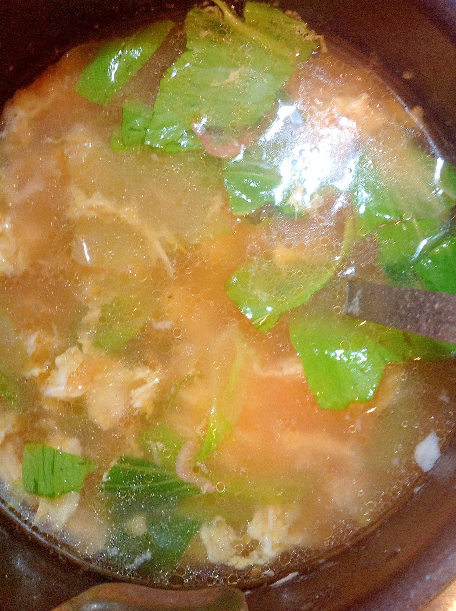 創味シャンタンで青梗菜の中華スープ