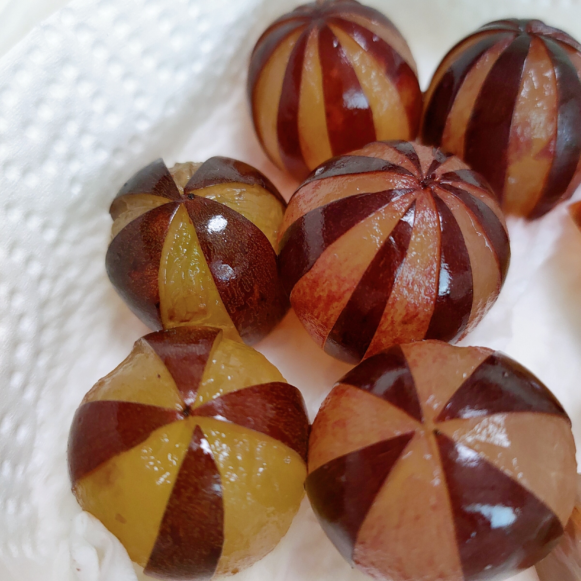 ぶどうの飾り切り レシピ 作り方 By ジョン茶々 楽天レシピ ぶどうの飾り切り レシピ 作り方 By ジョン茶々 楽天レシピ