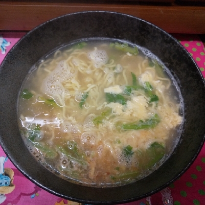 yuki2244さん
こんにちは
たまごとじ風ラーメンですが
マイルドで美味しかったです
マルちゃん正麺豚骨醤油ラーメンを使用しています
(ᵔᴥᵔ)