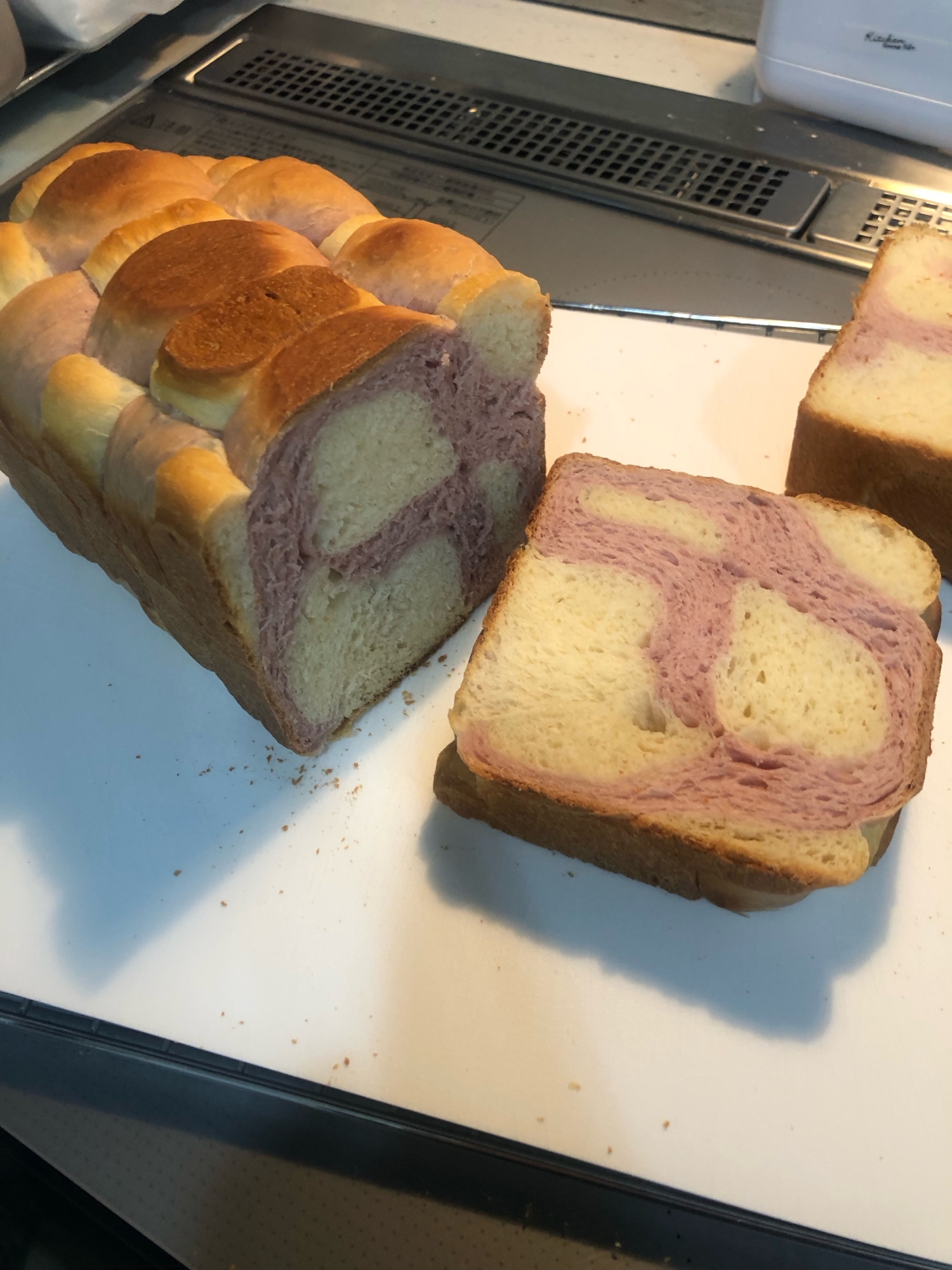 ２色の編み込み　食パン