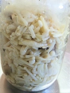 保存に 塩漬けきのこ レシピ 作り方 By Coffeelake 楽天レシピ 保存に 塩漬けきのこ レシピ 作り方 By Coffeelake 楽天レシピ