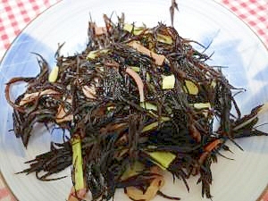 ベーコンとブロッコリー茎のひじき炒め レシピ 作り方 By まの925 楽天レシピ ベーコンとブロッコリー茎のひじき炒め レシピ 作り方 By まの925 楽天レシピ