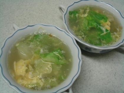 レタスと卵の中華風スープ