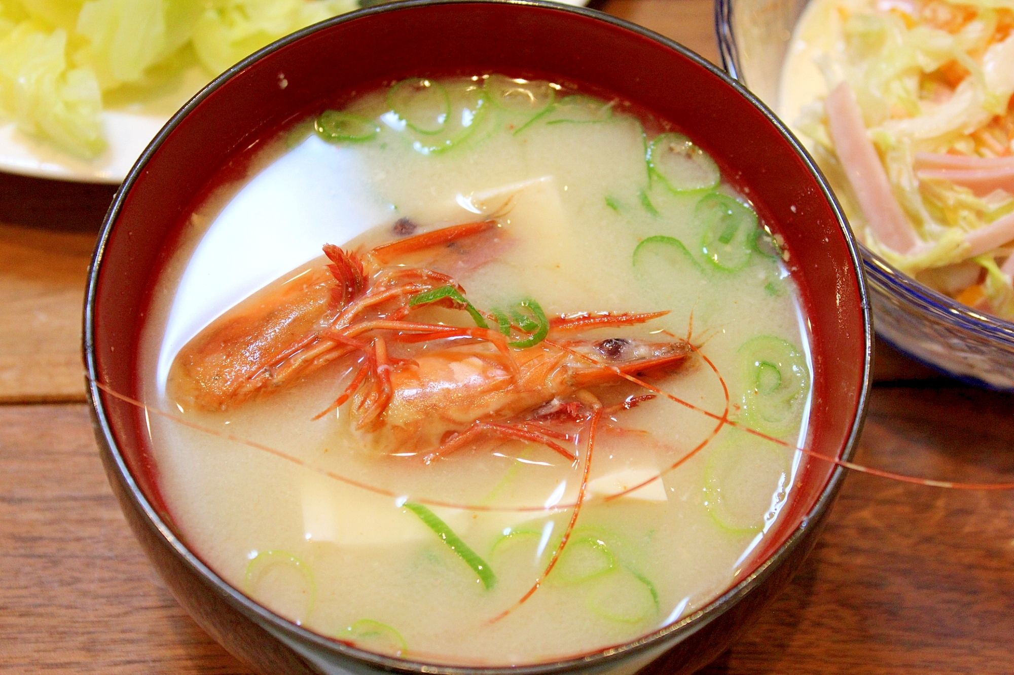 海老の頭で 美味しい海老出汁の味噌汁 レシピ 作り方 By ラムちゃん1224 楽天レシピ 海老の頭で 美味しい海老出汁の味噌汁 レシピ 作り方 By ラムちゃん1224 楽天レシピ