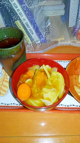 丸ごと野菜！ブイヨン野菜スープ