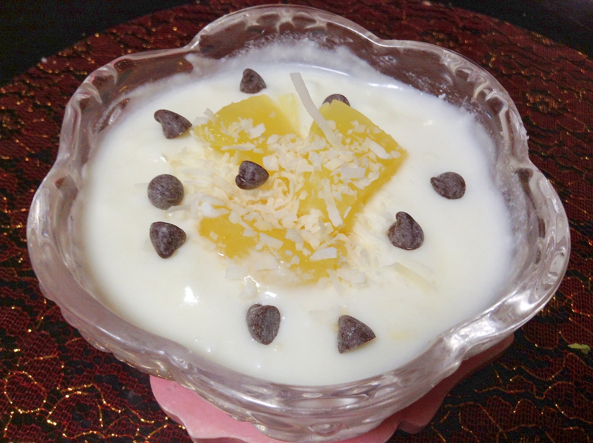 パインとチョコのココナッツミルクヨーグルト レシピ 作り方 By やなママ 楽天レシピ